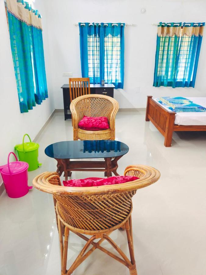 White Sands Homestay Turavūr 외부 사진
